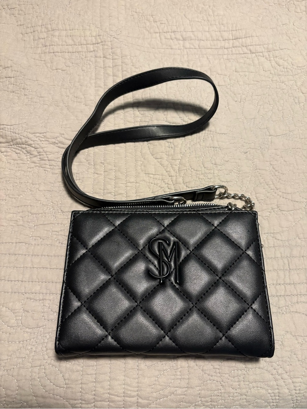 Steve Madden Black Quilted Crossbody Bag